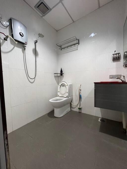 M Guest House2 Muar Ngoại thất bức ảnh