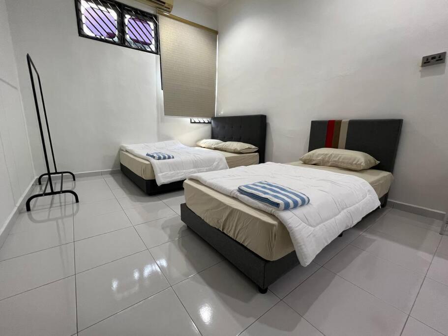 M Guest House2 Muar Ngoại thất bức ảnh