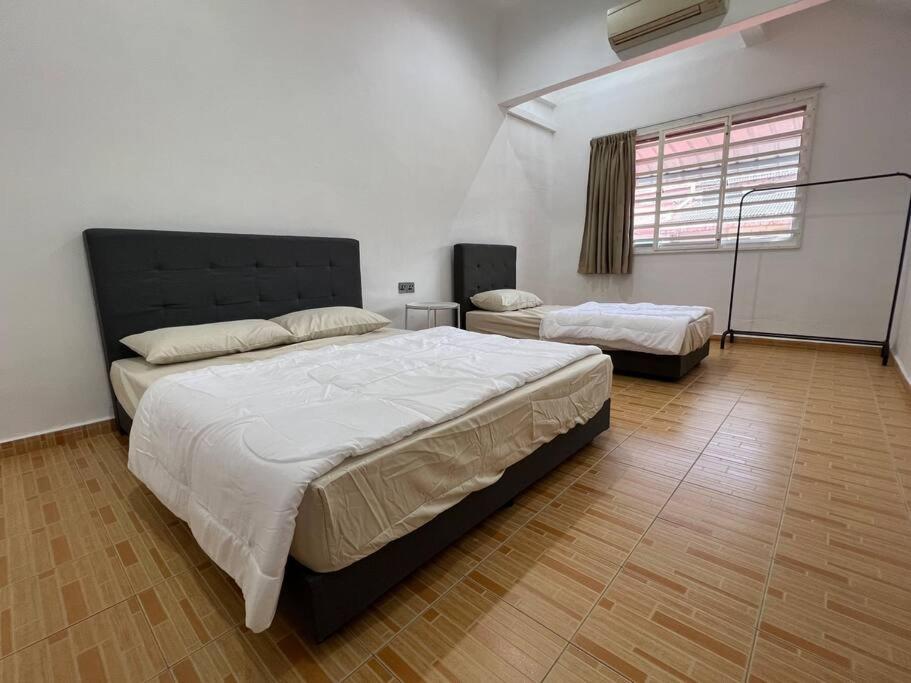 M Guest House2 Muar Ngoại thất bức ảnh