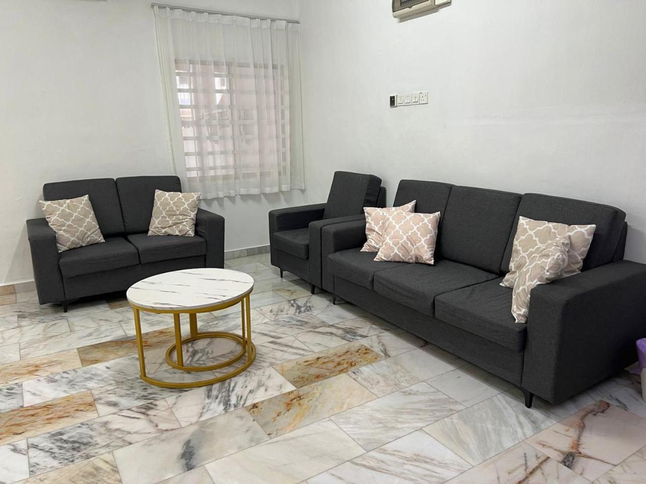 M Guest House2 Muar Ngoại thất bức ảnh